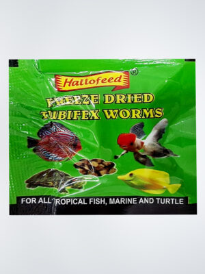 Hellow Feed Freeze-Dried Tubifex Worms in a resealable container, providing a nutritious protein-rich food option for freshwater and marine fish, promoting vibrant colors and natural behavior.